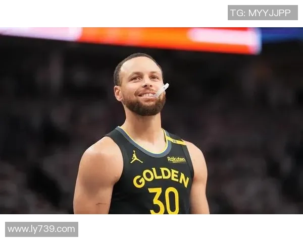 霍福德季后赛三分球中锋第一库里历史第一同队再创佳绩