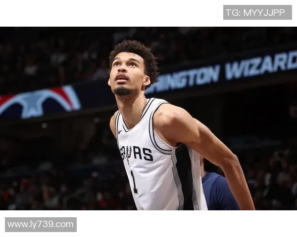 马刺vs篮网前瞻：文班亚马PK托马斯，马刺欲取新赛季三连胜