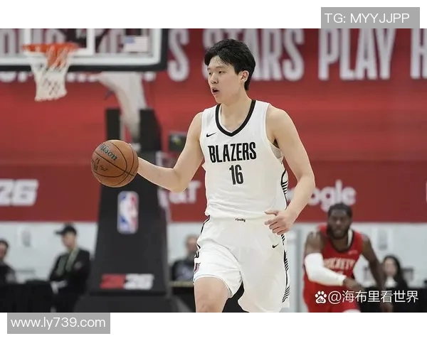 科尔谈杨瀚森：能理解开拓者为何首轮选他 他有机会成为出色球员